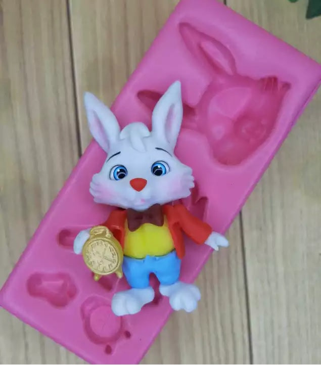 Molde de Silicon Coelho da Alice MDR