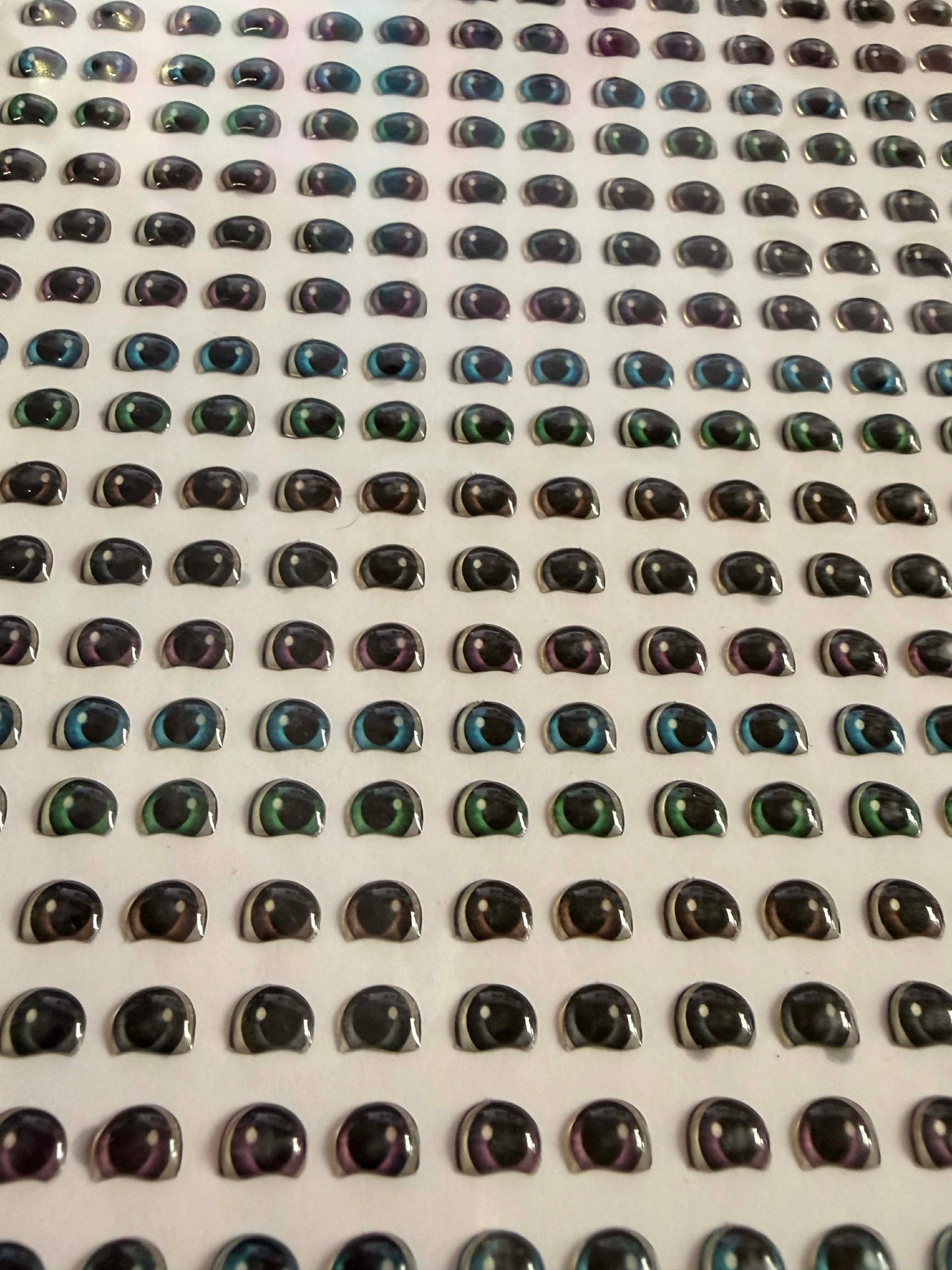 Ojitos Resinados El Arte de Marci, Mod. 25. Planilla